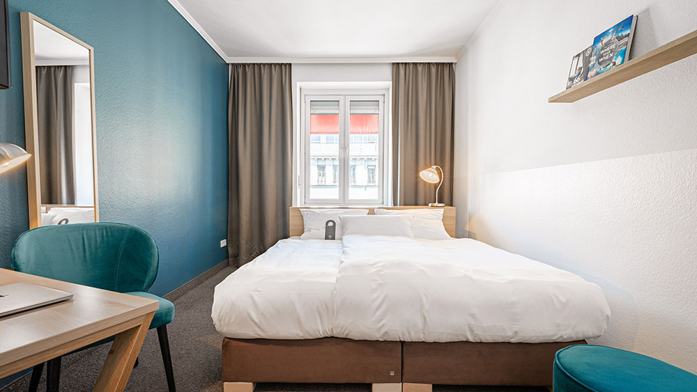DOUBLE room image